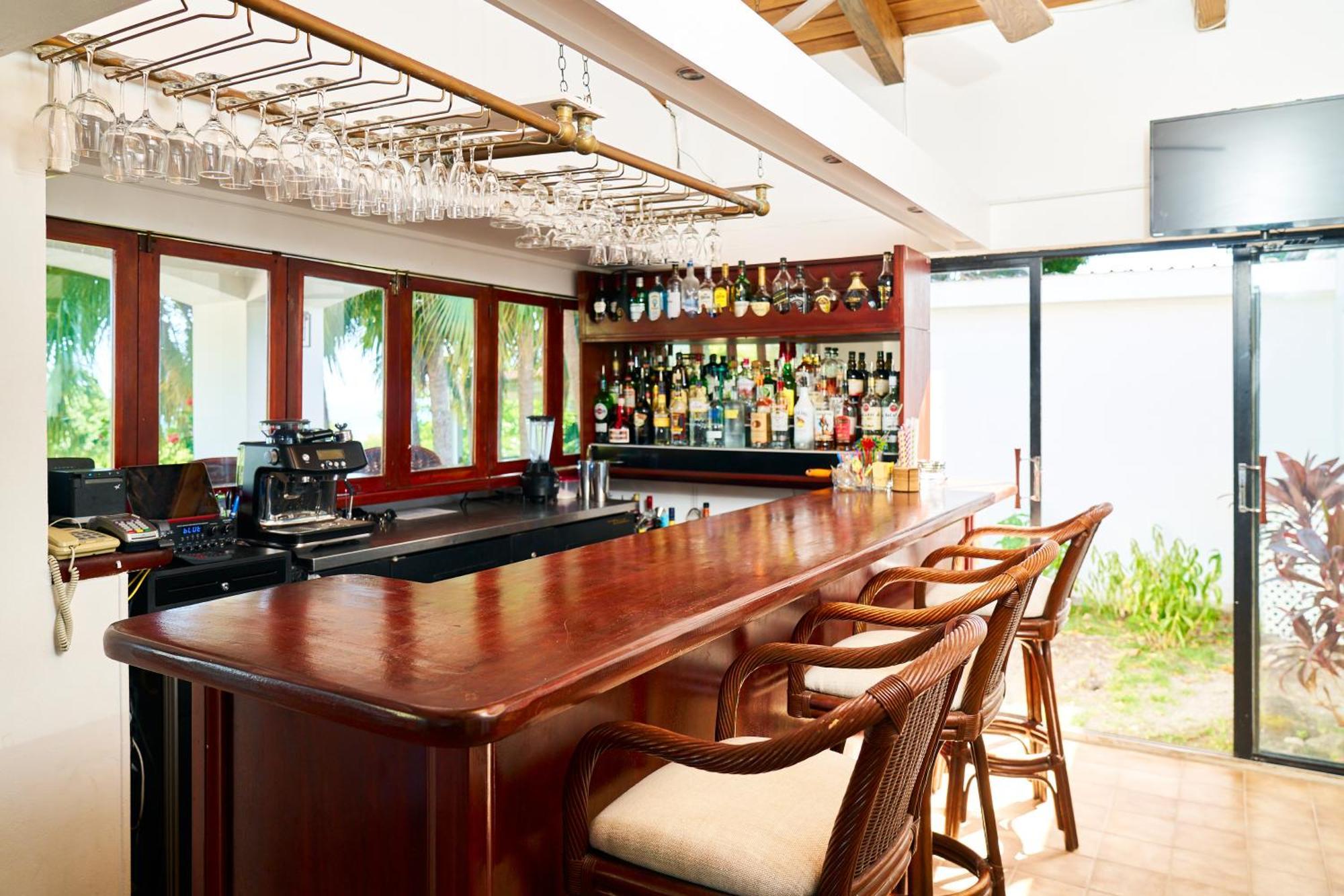 Mount Nevis Hotel Exterior photo