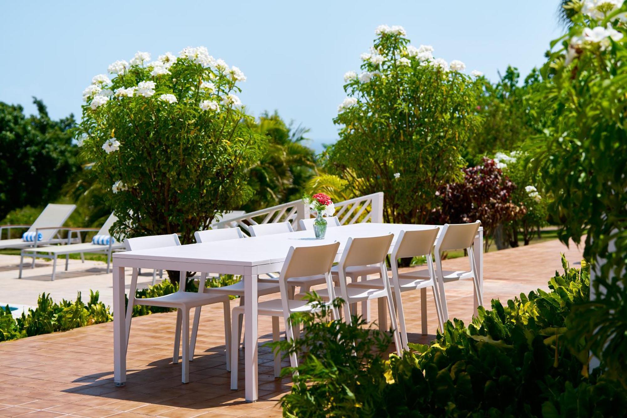 Mount Nevis Hotel Exterior photo